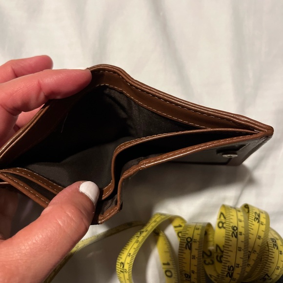 Coach Wallet - Picture 4 of 8